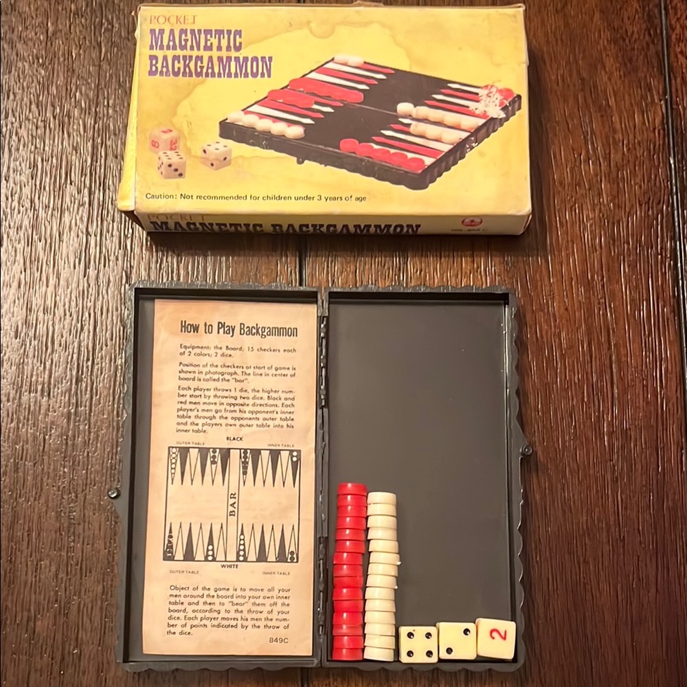 Vintage Pocket Magnetic Backgammon Set